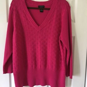 Hot Pink Sweater ❤️size 2X